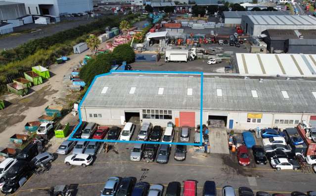 Prime 530 sqm Warehouse - Onehunga