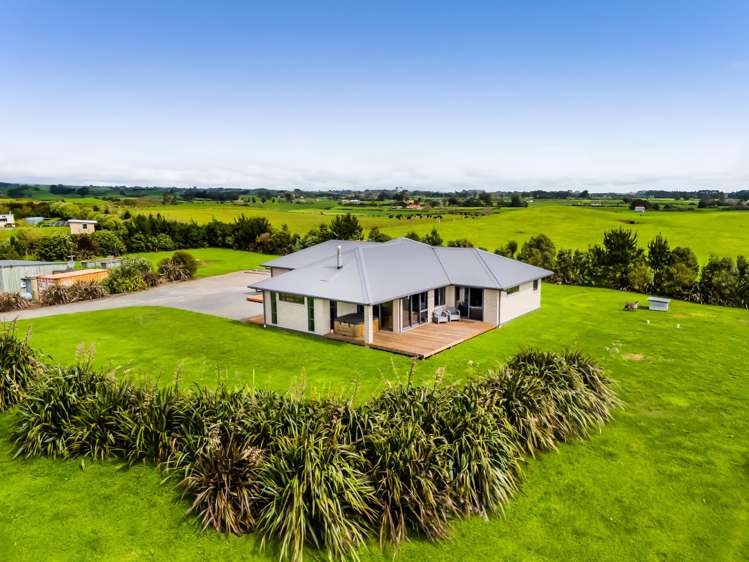 192 Dover Road Okato_21