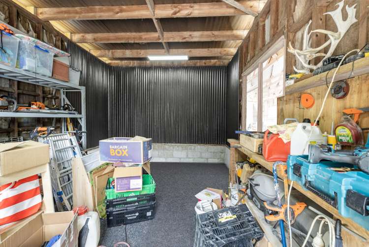 24 Kingdale Road Henderson_22