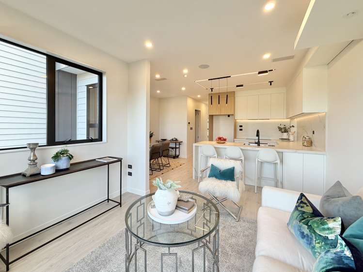 2/73 Te Taruna Drive_2