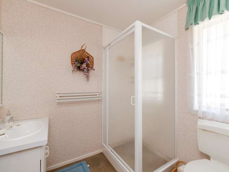 11 Strachan Way Highbury_8