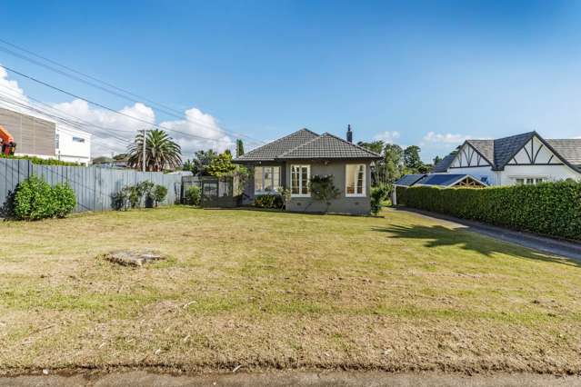 18 Tirimoana Road Te Atatu South_2