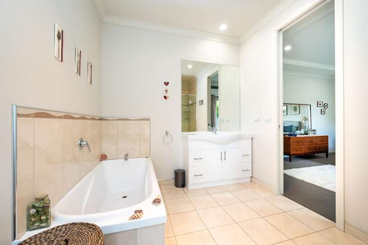 87 Northwood Avenue Mahora_13