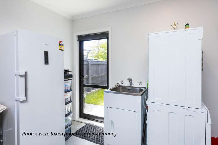 5 Poulson Grove Trentham_14