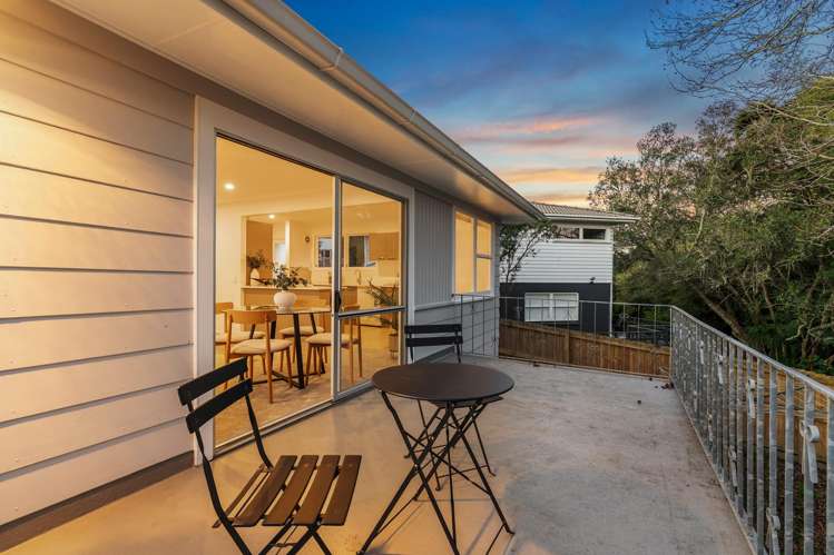 51 Cyclarama Crescent Massey_10