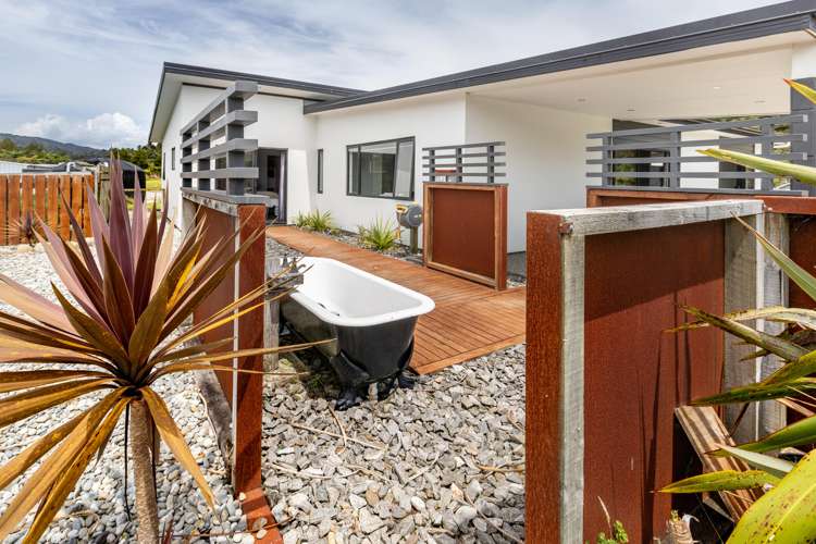 303b Marsden Road Kaiata_16