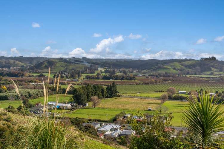 32 Katania Heights Brightwater_21