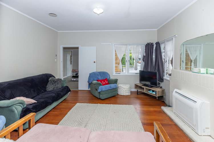 28 Wellington Street Hamilton East_29