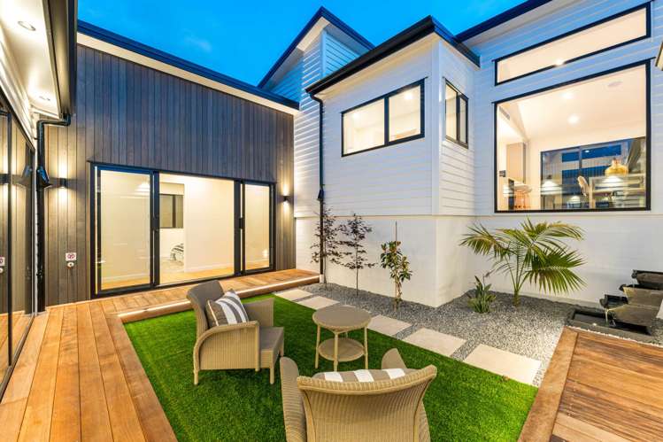 18 & 18a Katote Avenue Swanson_12