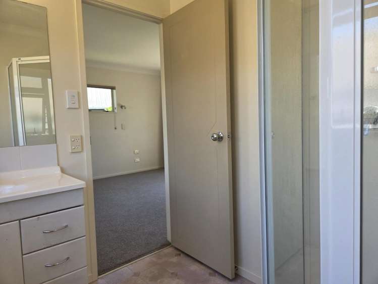 19C Polley Crescent 11545_7