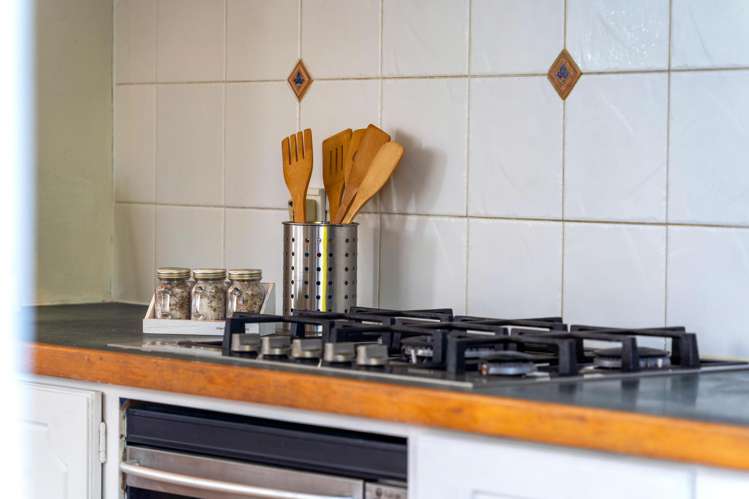 35 Saint Jude Street Avondale_31