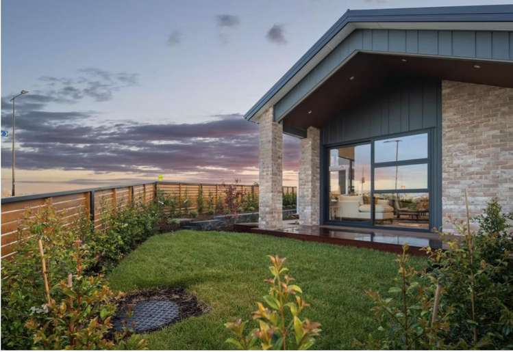 66 Tipu Crescent Milldale_13