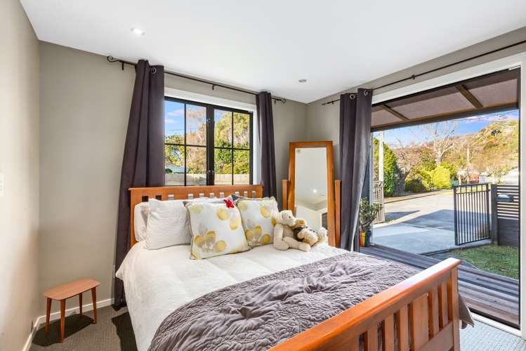 12 Heretaunga Square Silverstream_6