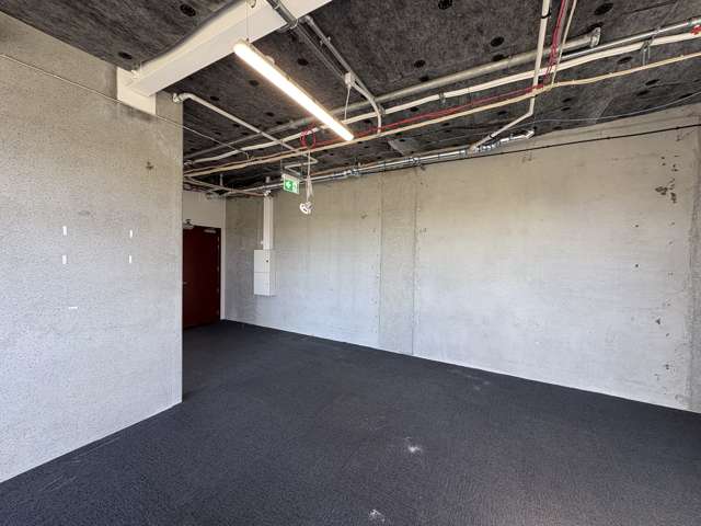 G06/2B Te Ara Taurapa Pt Chevalier_2