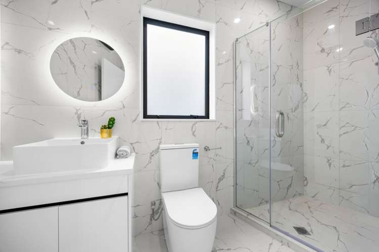 32 Tannaghmore Drive Flat Bush_37