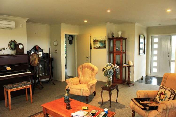 34 Harbour Street Foxton_10