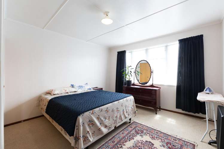 24 Clyde Crescent Roslyn_8