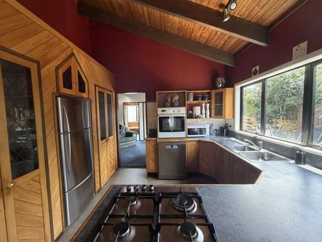 24 Nicholas Ave (Front House) Whitianga_1