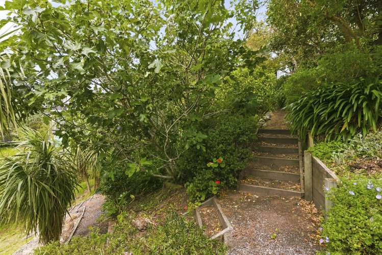 33 Forest Road Raumati South_22