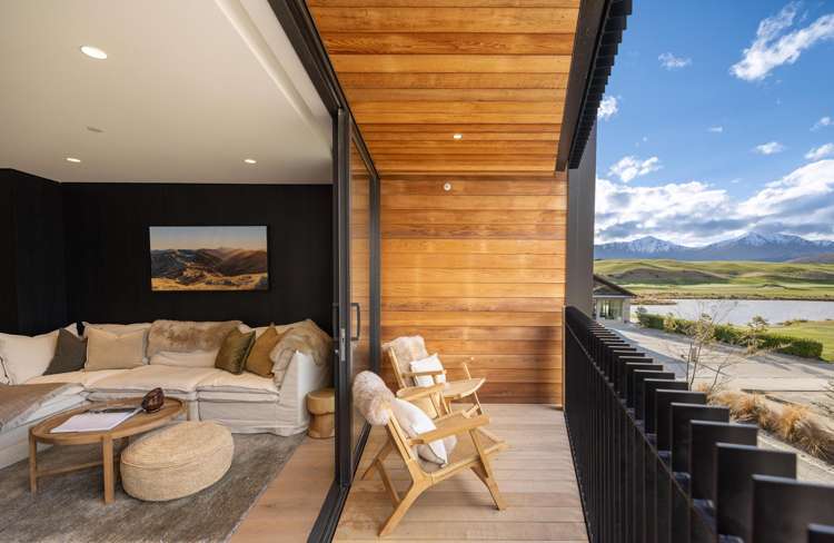 - Clubhouse Lane Jacks Point_2