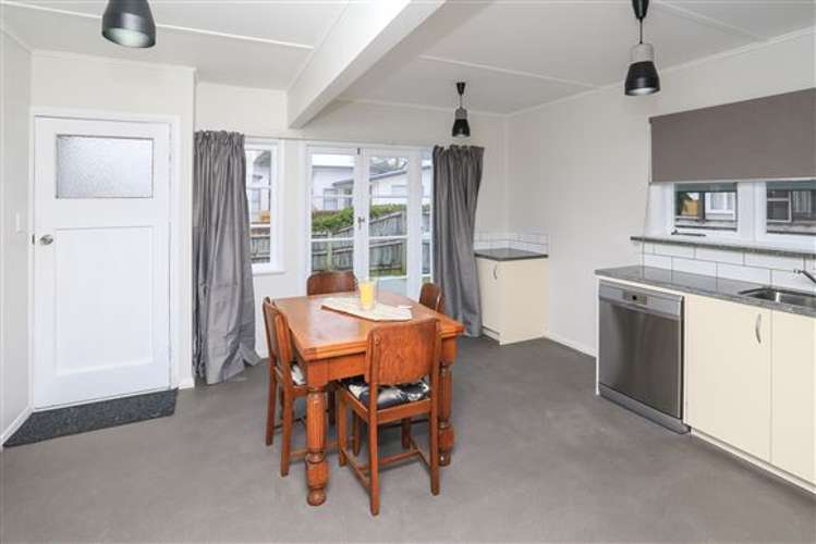 78 East Street Enderley_6