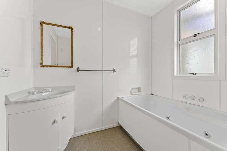 62 Tyndall Street Pahiatua_10