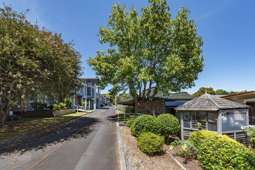 Auckland 'home' with a $100m CV sells during lockdown