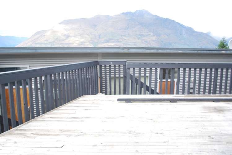 2/70 Dart Place Fernhill/Sunshine Bay_11