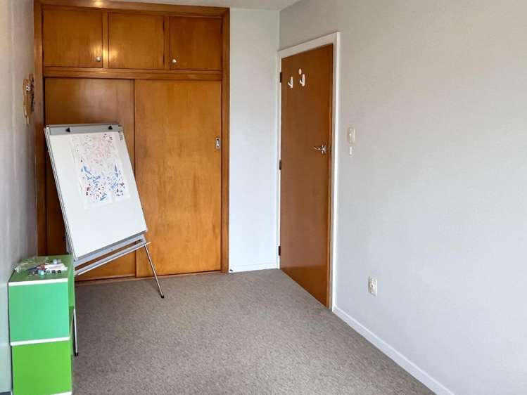 8 Cardinal Drive Hillmorton_9