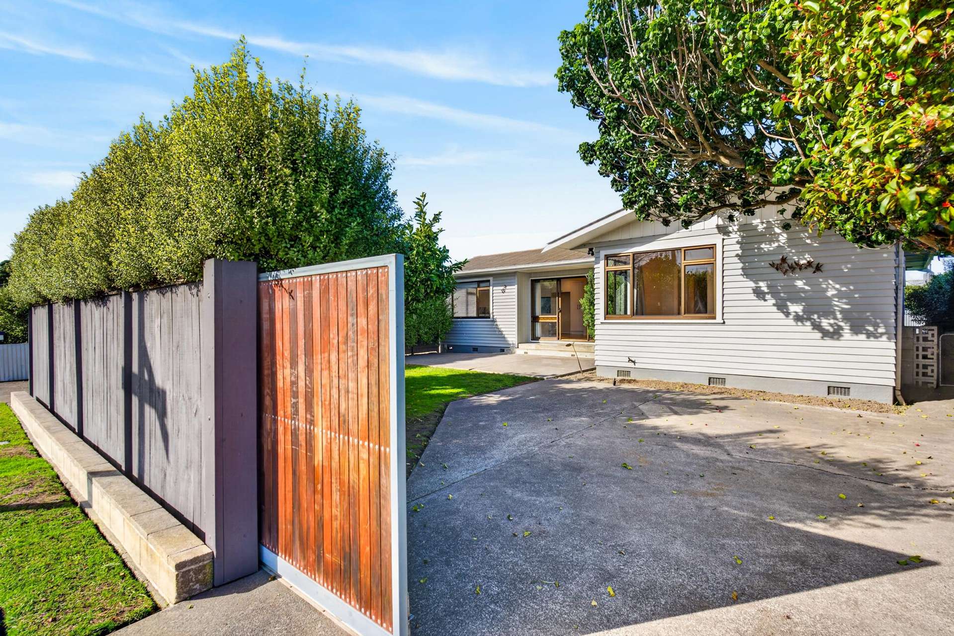 102 Harold Holt Avenue Pirimai_0