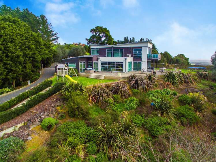 573 Redoubt Road Flat Bush_10