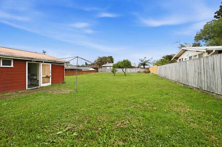 154 Clayton Road Mangakakahi_22