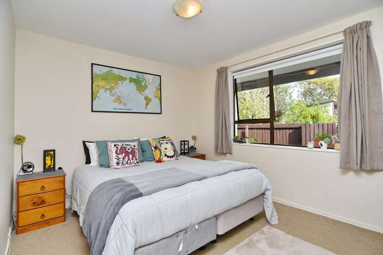 2/39 Randolph Street Woolston_9