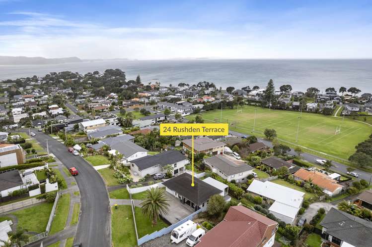 24 Rushden Terrace Red Beach_14