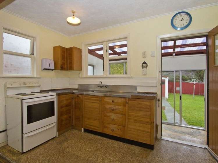 86 Seddon Street Naenae_12