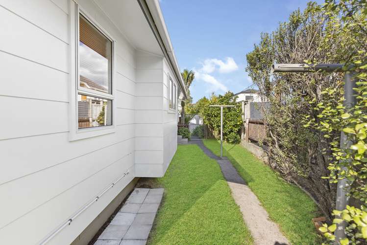 11 Kawau Road Greenlane_14