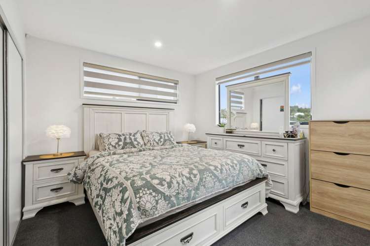 23 Pukanui Avenue Flat Bush_11