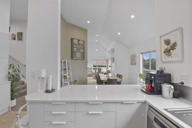 49 Kestrel Heights Arkles Bay_9