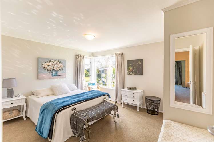 176 Porangahau Road Waipukurau and Surrounds_12