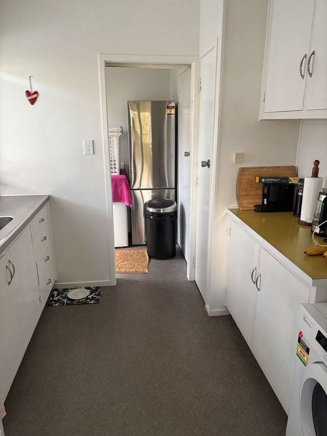 1/16 Kathleen Street Totara Vale_2