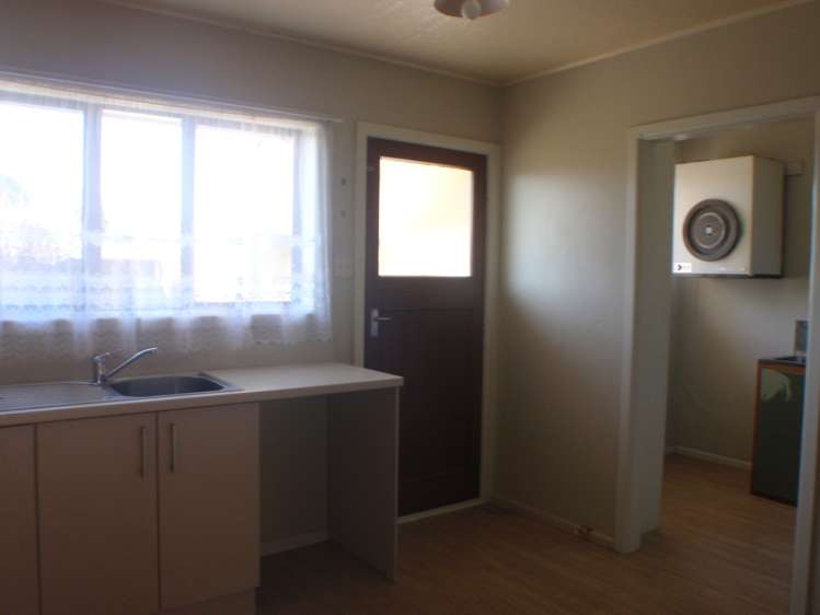 55 Bickerton Street Wainoni_13