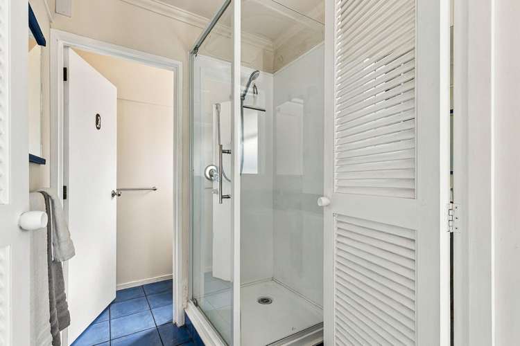 154 Mays Road St Albans_19