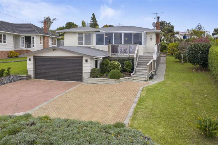 48 Tiroroa Avenue Te Atatu South_3