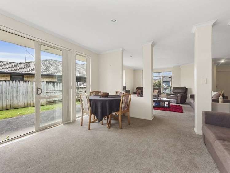 3 Nobleman Place Hamilton East_5