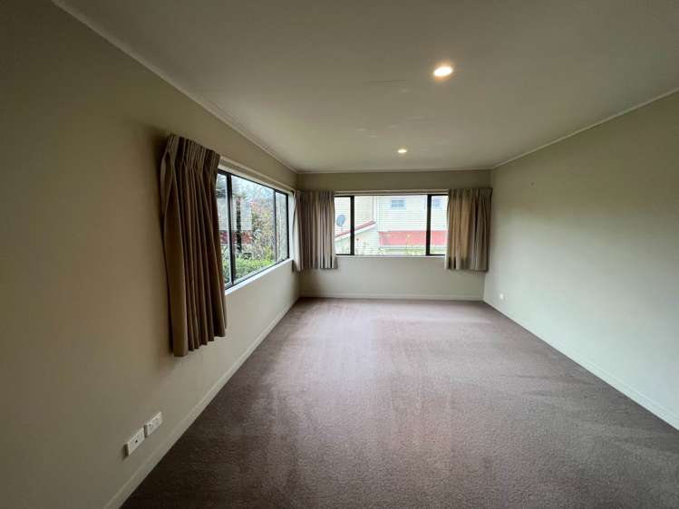 Mt Smart Road Royal Oak_7