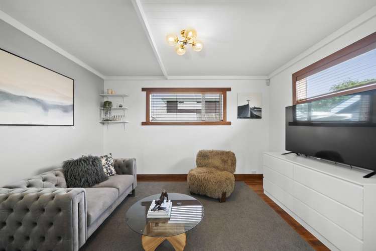 8 Croziers Road Saint Albans_10