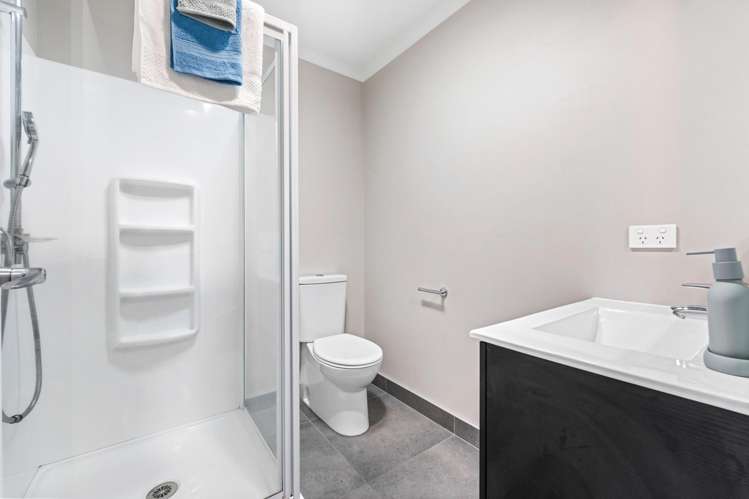 5 Kerewhenua Crescent Hobsonville_17