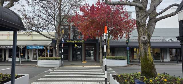 Well-Positioned Retail Opportunity on High Street