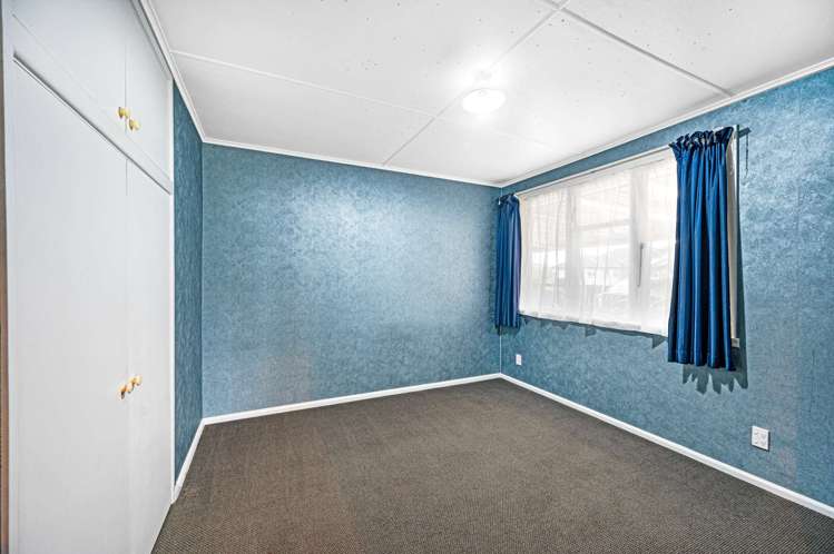 1210 Beatty Place Mayfair_11