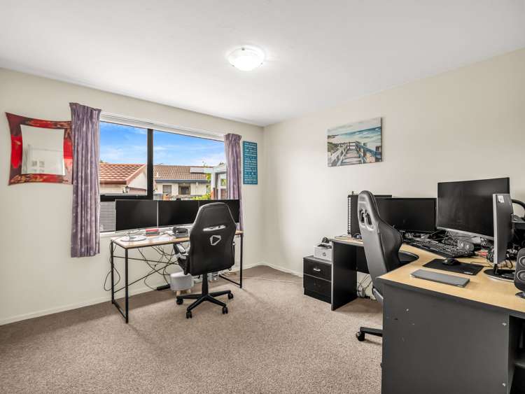 17 Jacaranda Place Parklands_17